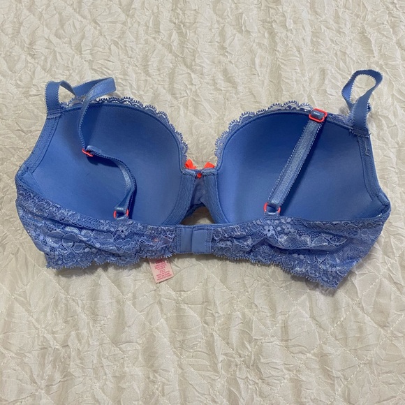 Dream Angels Lined Demi, 32D. - Picture 2 of 3